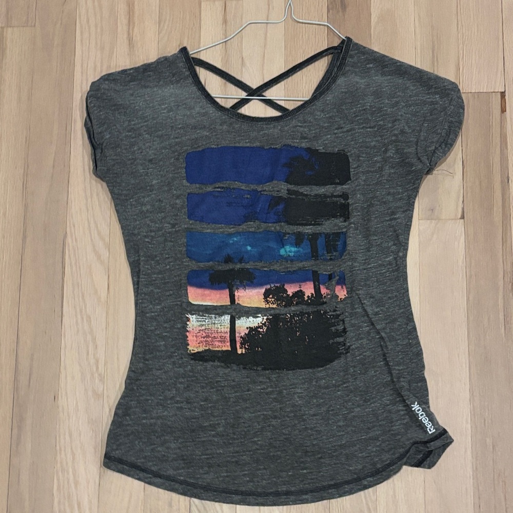 Reebok Women's Charcoal Tee with Scenic Graphic